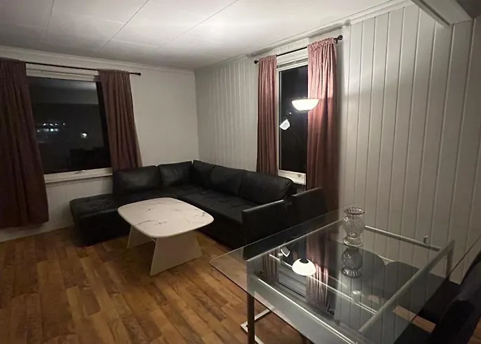 Leilighet Med 2Soverom Naer Sentrum